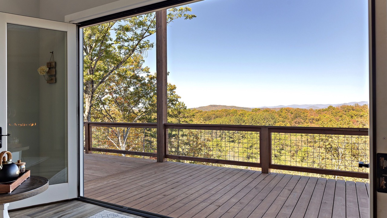 Photo of Others in Murphy