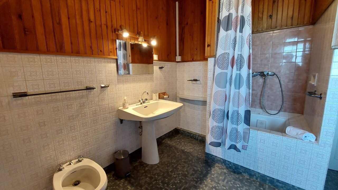 Photo of Bathroom in Montreuil-Bellay