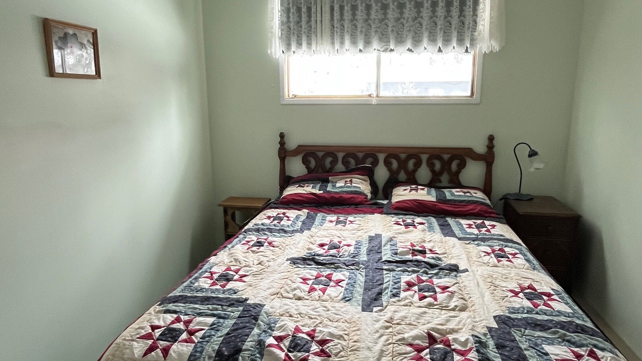 Photo of Bedroom in Victoria Beach