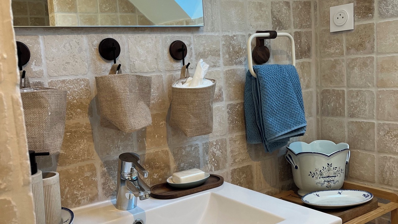 Photo of Bathroom in Fontevraud-l'Abbaye