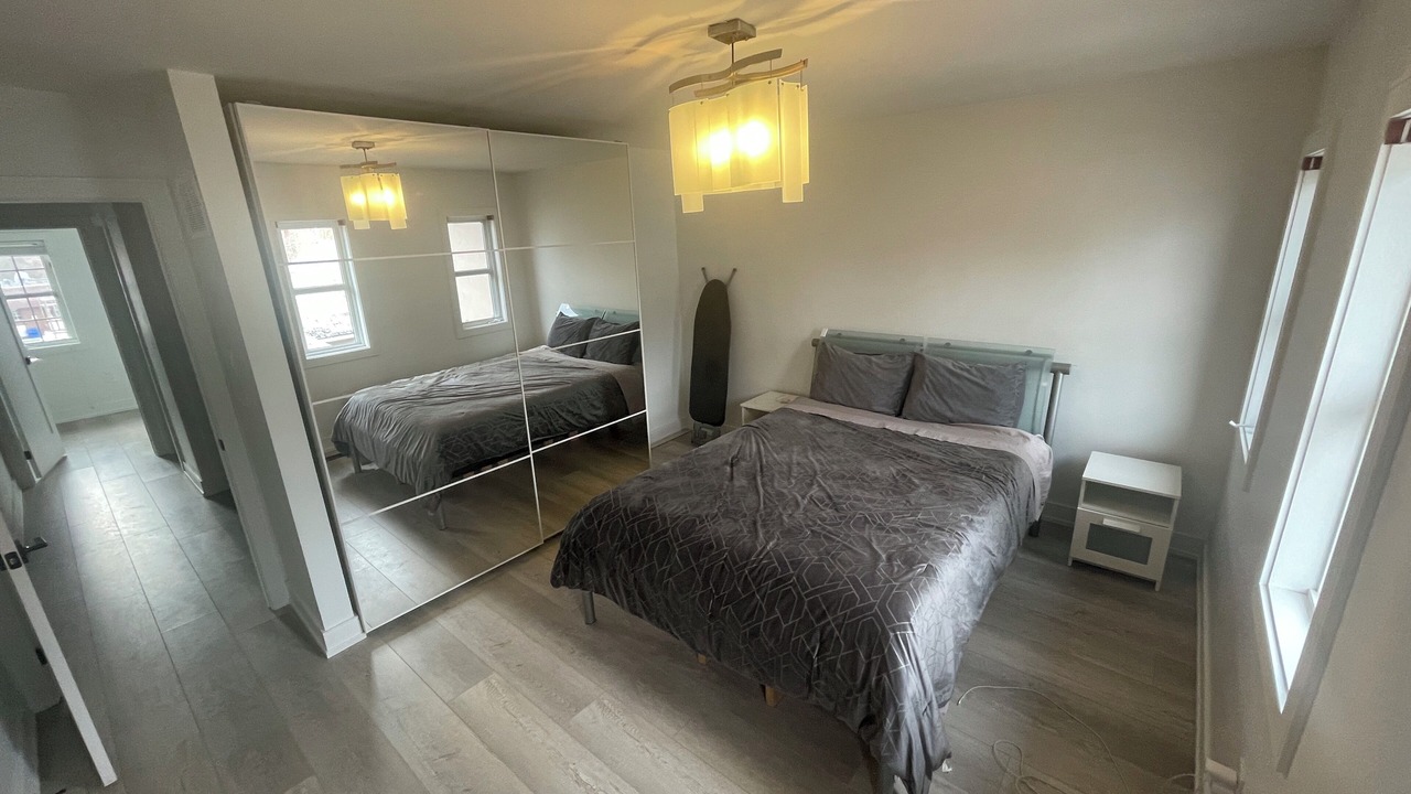 Photo of Bedroom in Bayview Glen