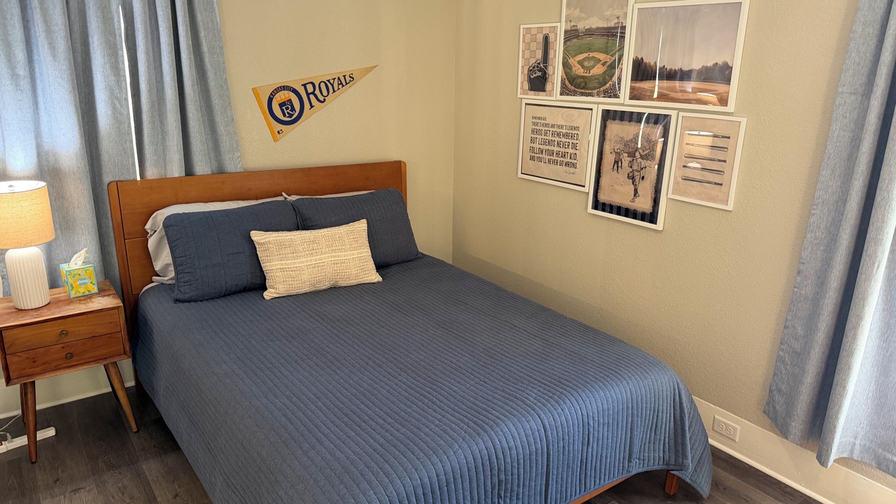 Photo of Bedroom in Warrensburg