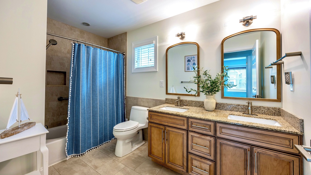 Photo of Bathroom in North End
