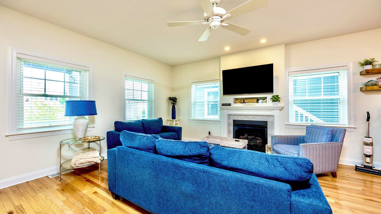 Photo of Livingroom in North End