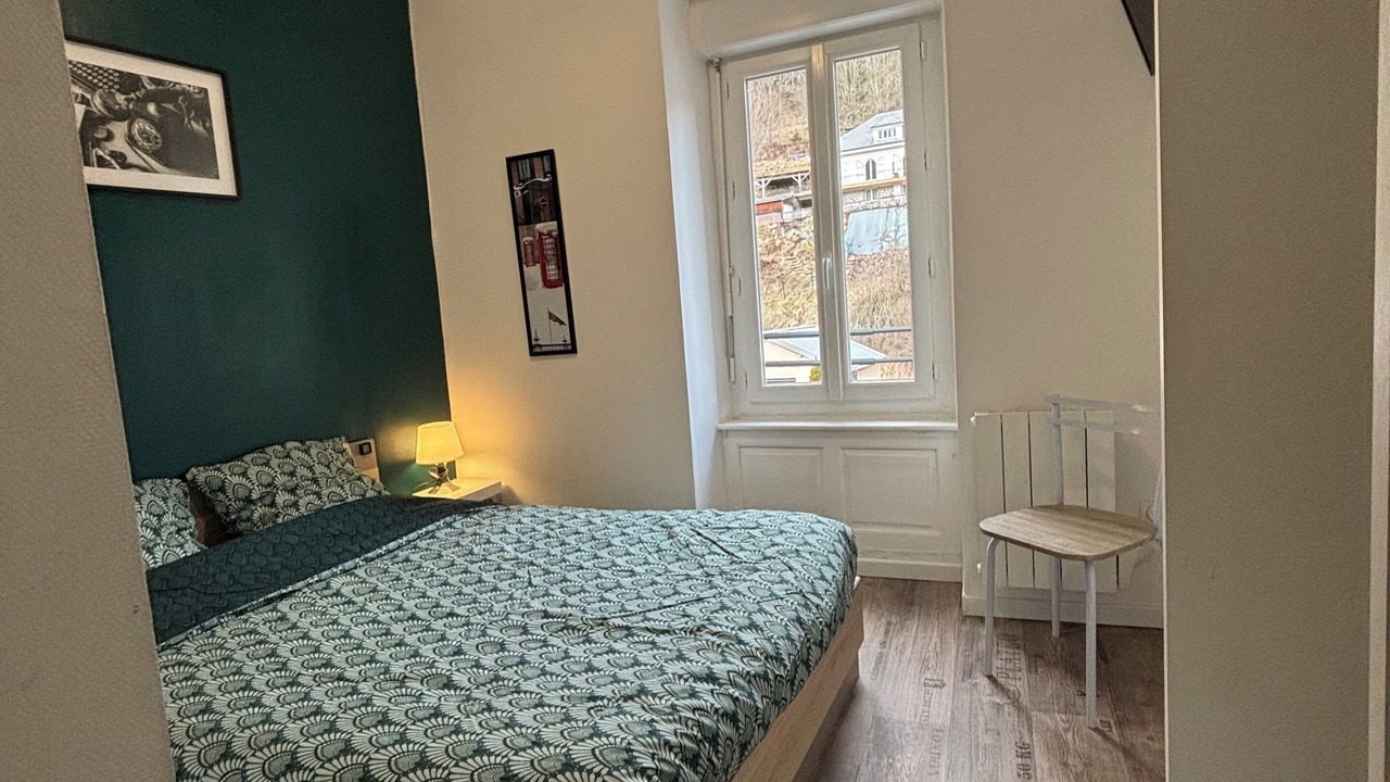 Photo of Bedroom in Murat-le-Quaire