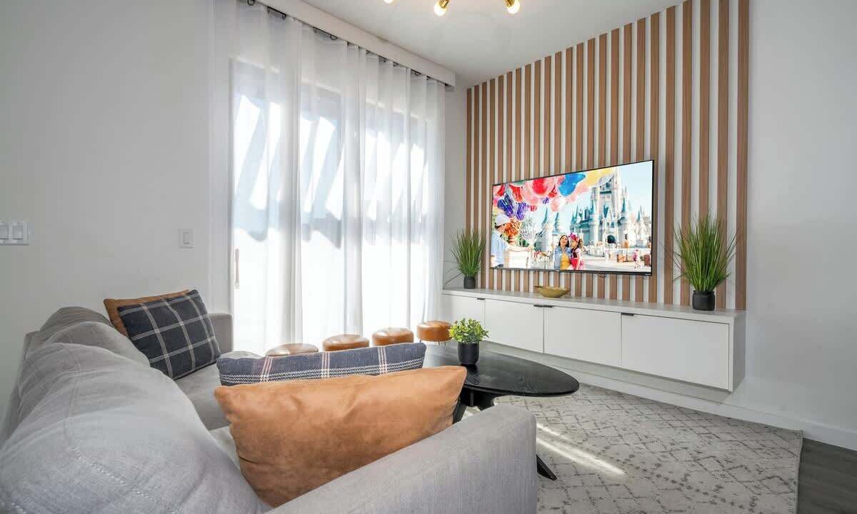 Photo of Livingroom in Florida Central Atlantic Coast