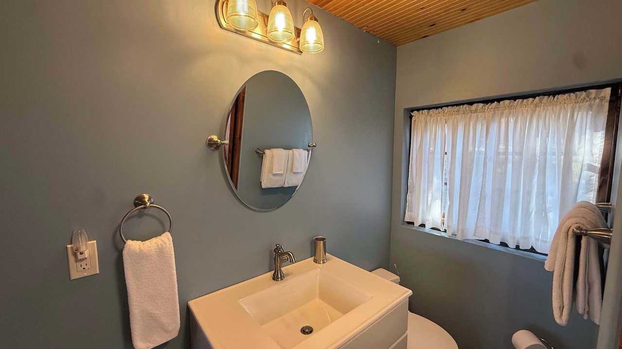 Photo of Bathroom in Camdenton