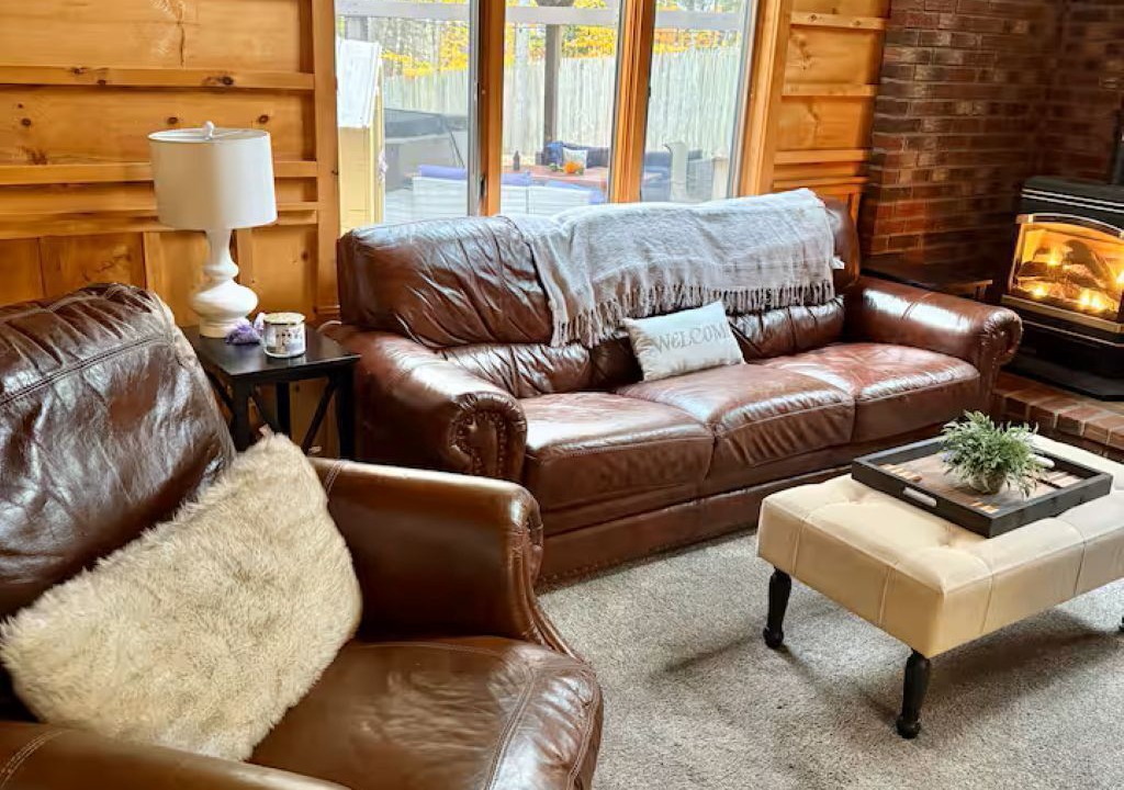 Photo of Livingroom in Mayfield