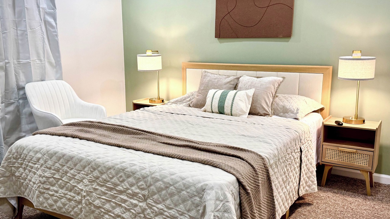 Photo of Bedroom in Utica