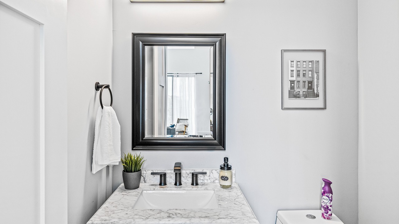 Photo of Bathroom in Apache Shores