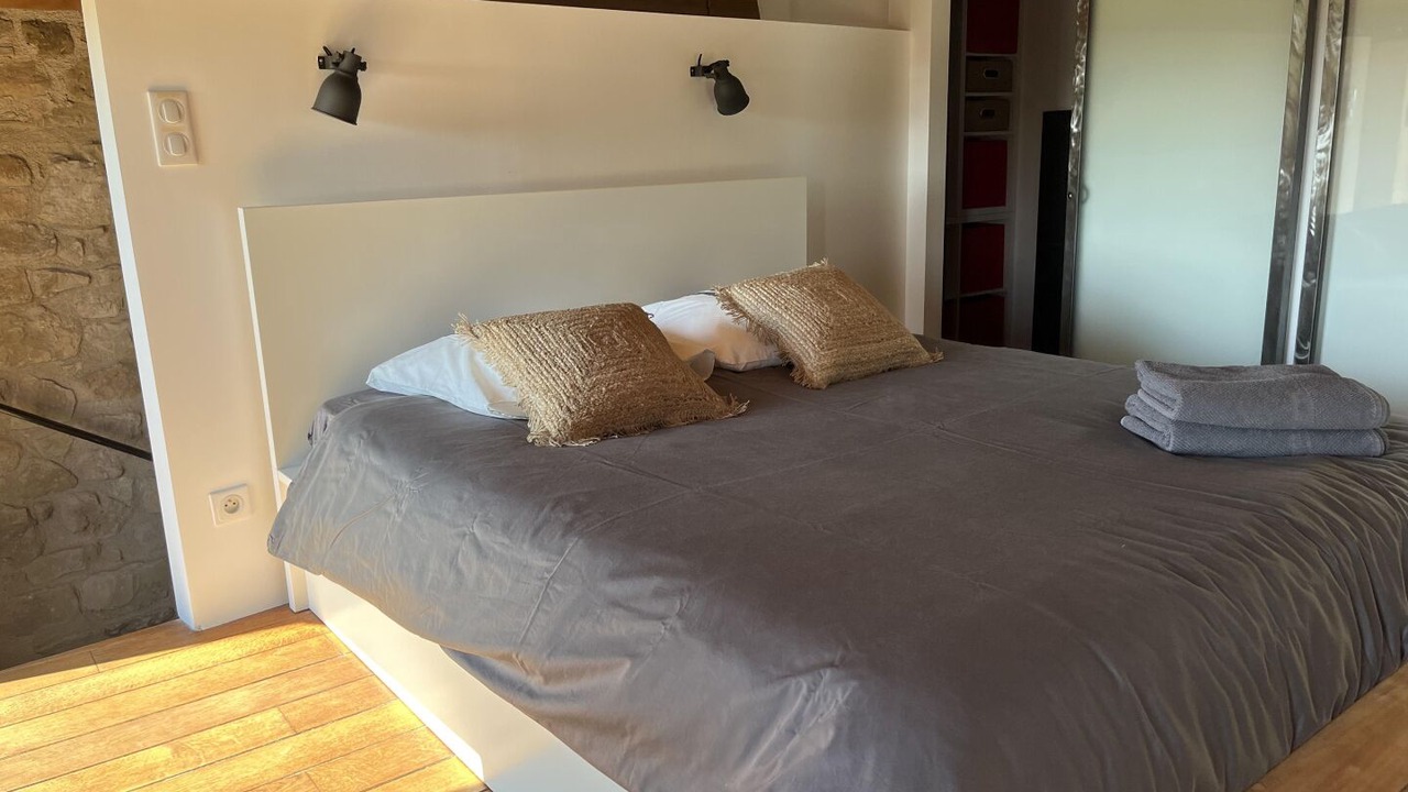 Photo of Bedroom in Dio-et-Valquieres