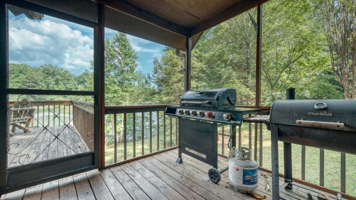 Photo of Outdoor in Hayesville