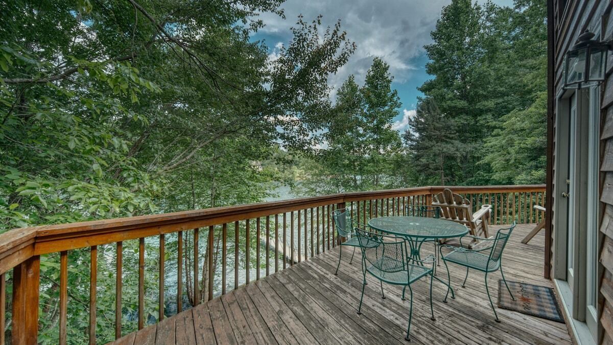 Photo of Outdoor in Hayesville