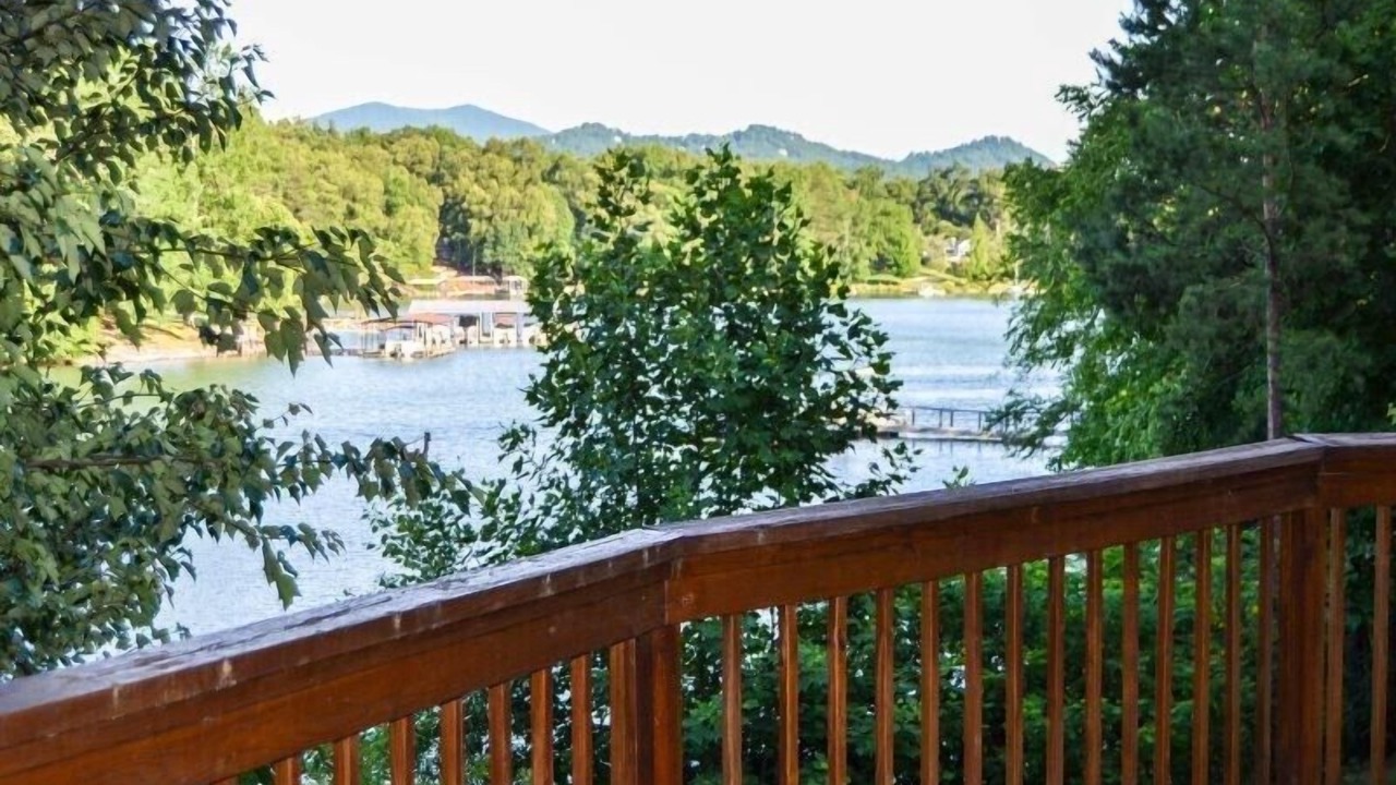 Photo of Outdoor in Hayesville