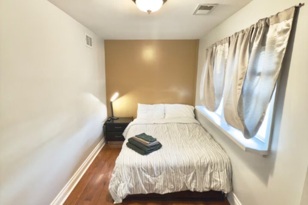 Photo of Bedroom in Heart of Chicago