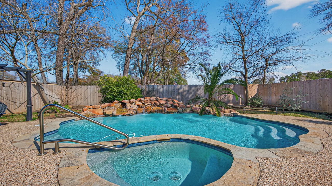 Photo of Outdoor in Montgomery