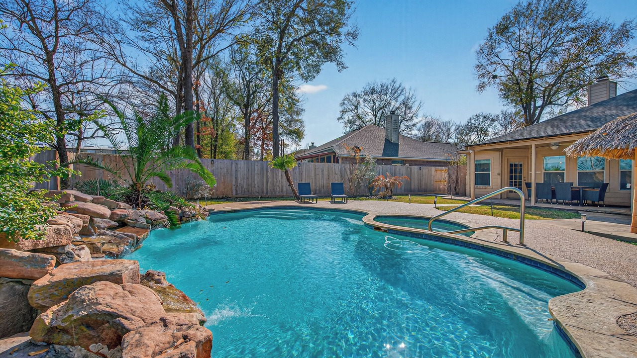 Photo of Outdoor in Montgomery