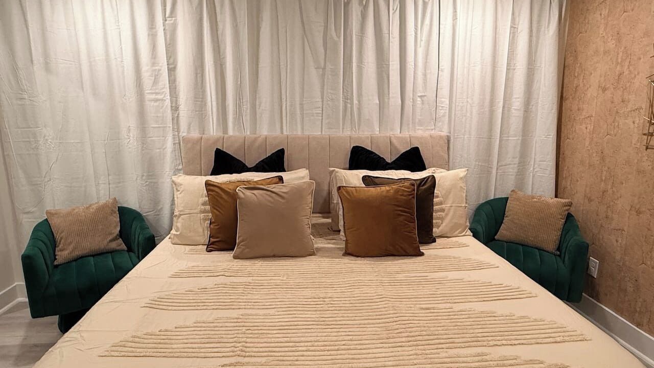 Photo of Bedroom in Peak's Suburban Addition