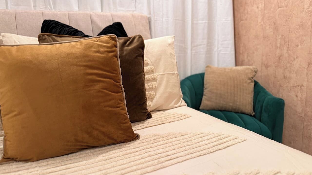 Photo of Bedroom in Peak's Suburban Addition