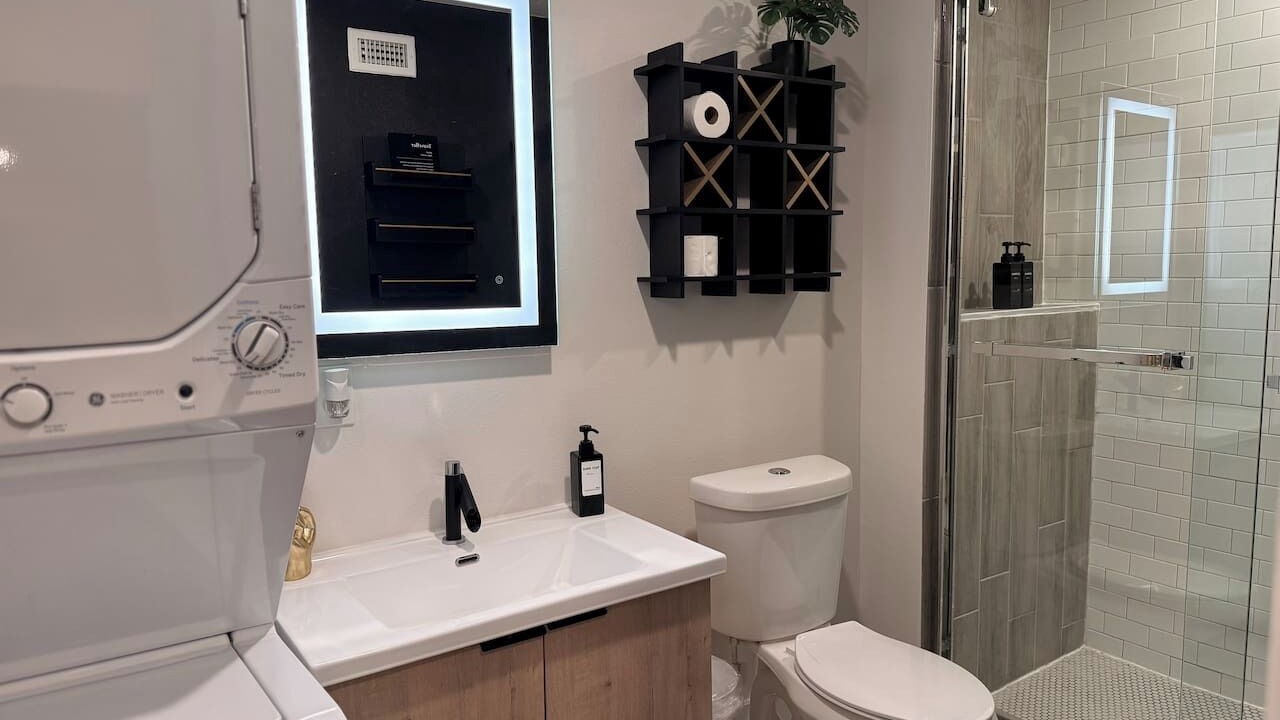 Photo of Bathroom in Peak's Suburban Addition