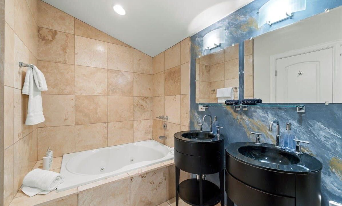 Photo of Bathroom in Wicker Park