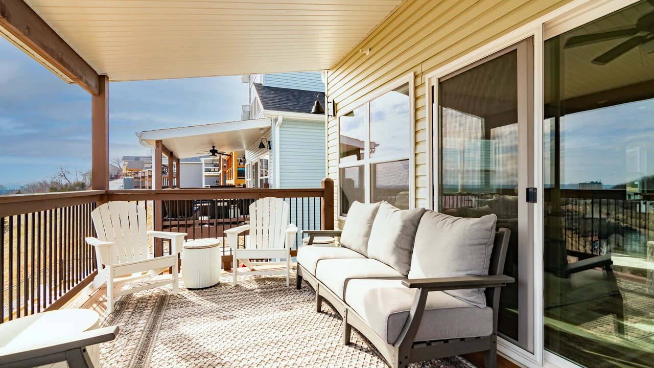 Photo of Patio Balcony in Table Rock