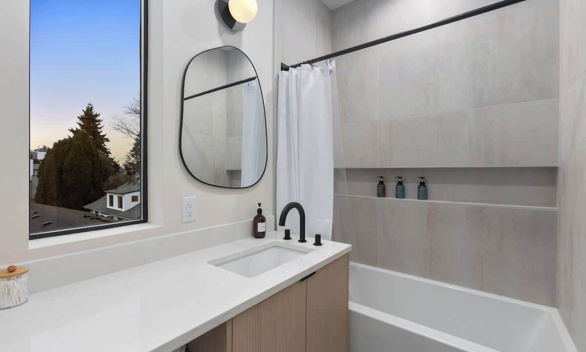 Photo of Bathroom in Crown Hill