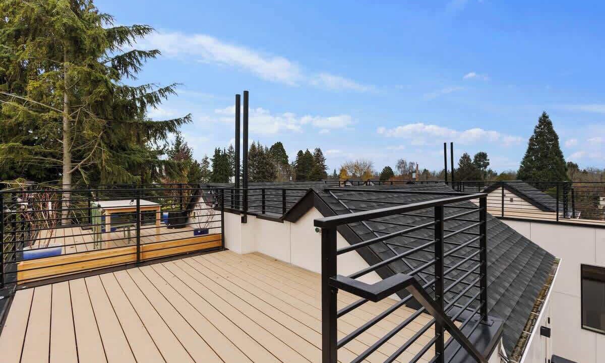 Photo of Outdoor in Crown Hill