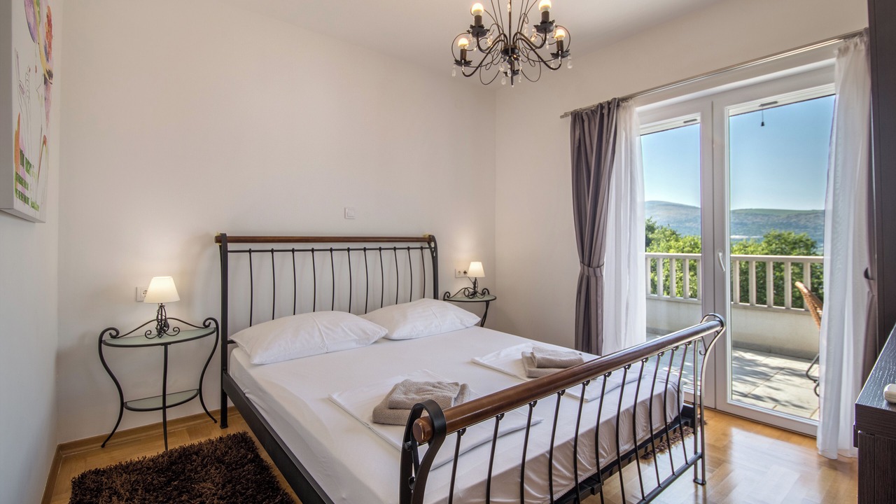 Photo of Bedroom in Mastrinka