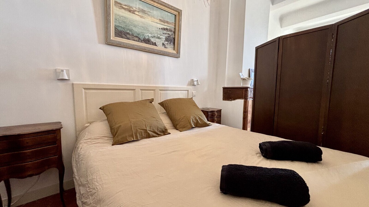 Photo of Bedroom in Old Town