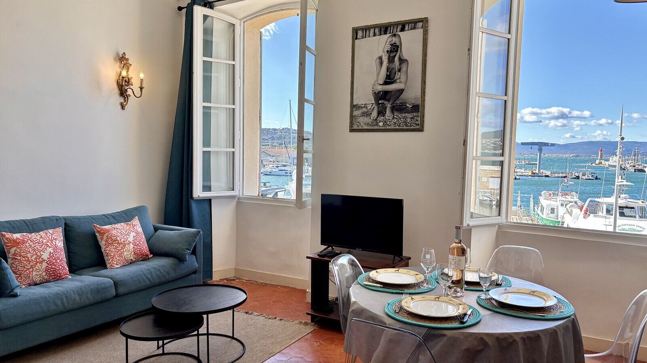 Photo of Livingroom in Old Town