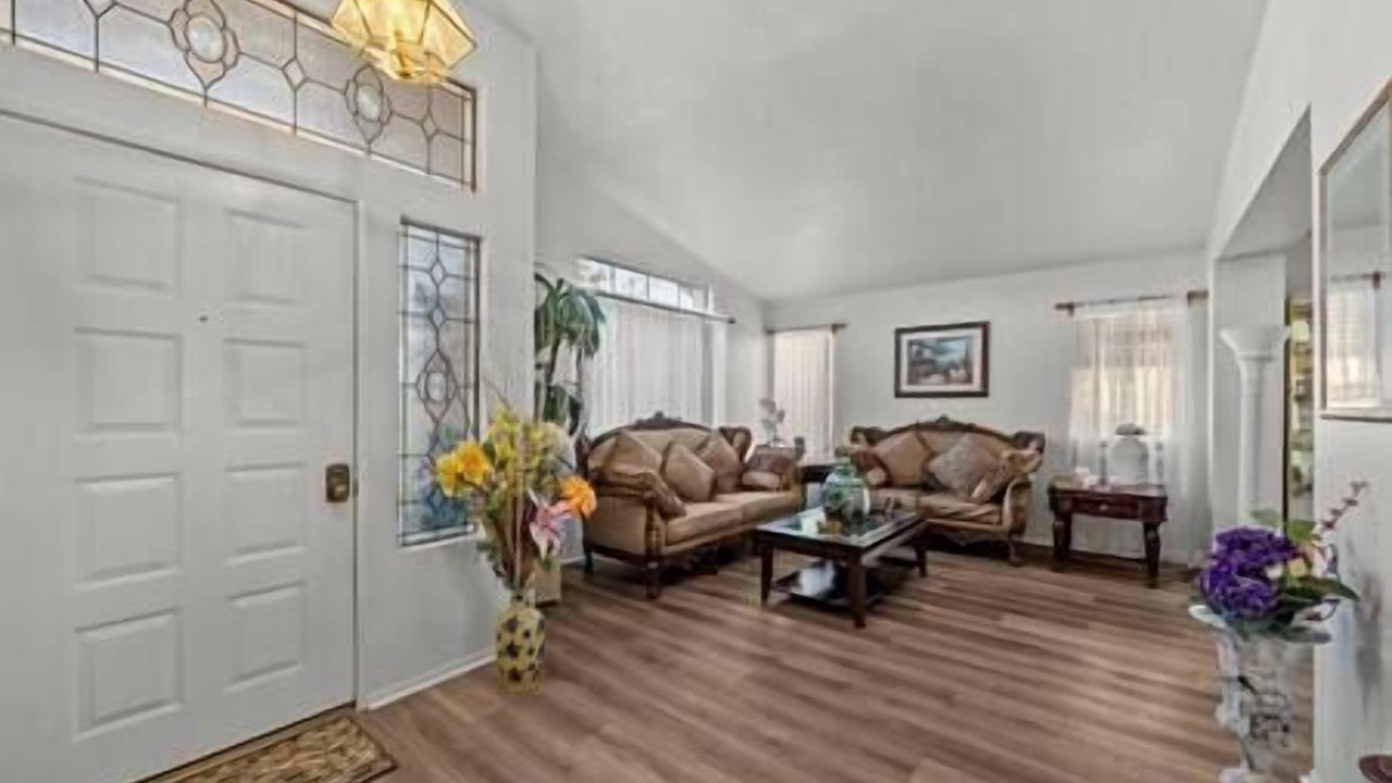 Photo of Livingroom in San Jacinto