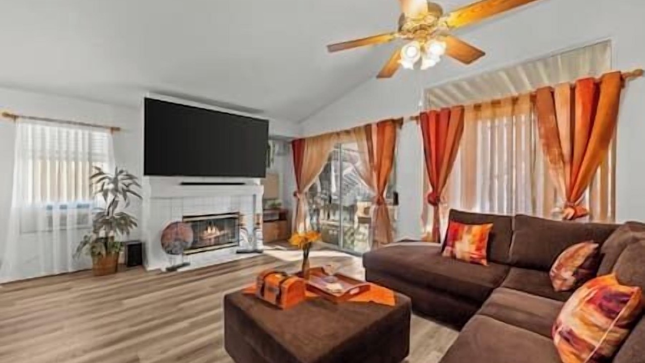 Photo of Livingroom in San Jacinto