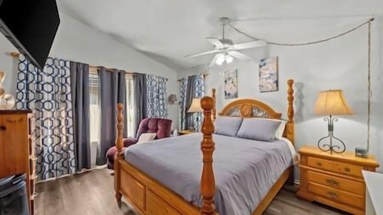 Photo of Bedroom in San Jacinto