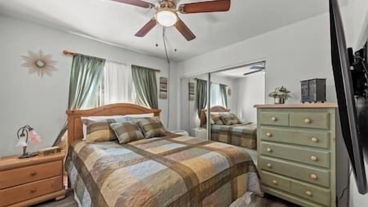 Photo of Bedroom in San Jacinto