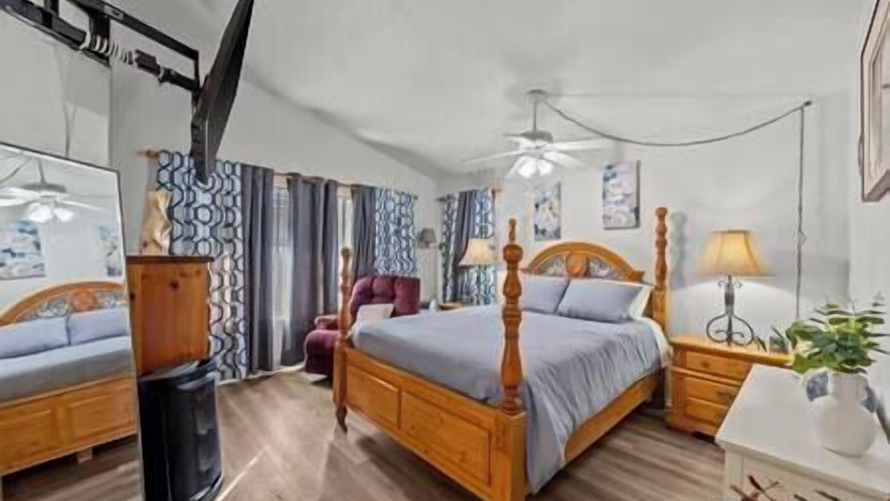Photo of Bedroom in San Jacinto