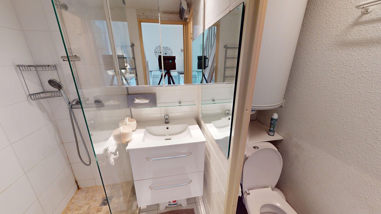 Photo of Bathroom in Vic-la-Gardiole