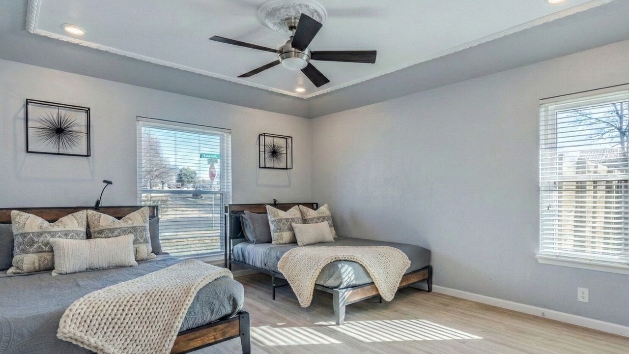 Photo of Bedroom in North Austin Civic Association