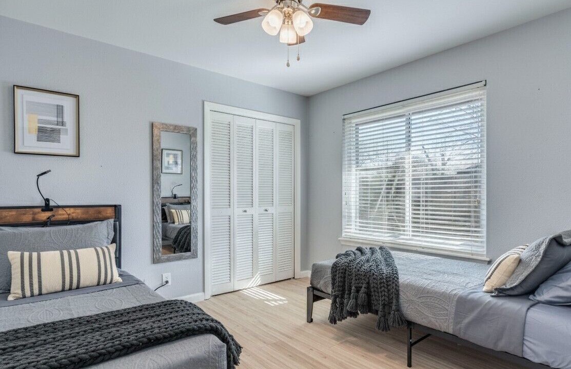 Photo of Bedroom in North Austin Civic Association