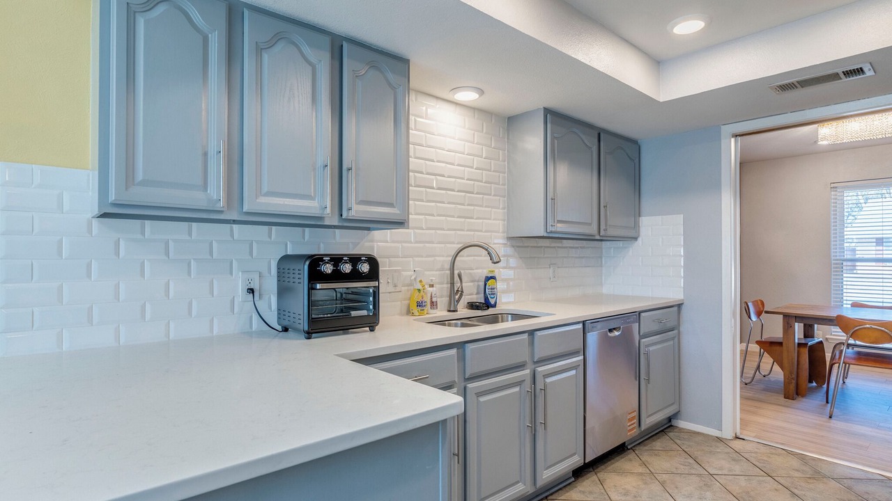 Photo of Kitchen in North Austin Civic Association