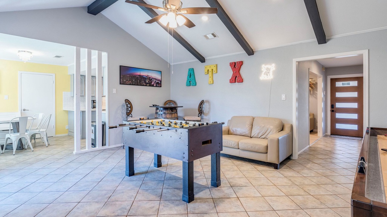Photo of Bedroom in North Austin Civic Association