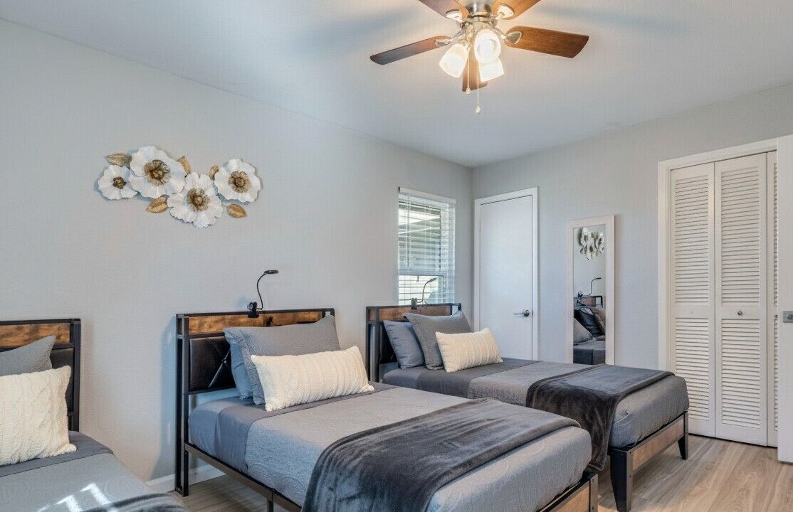 Photo of Bedroom in North Austin Civic Association