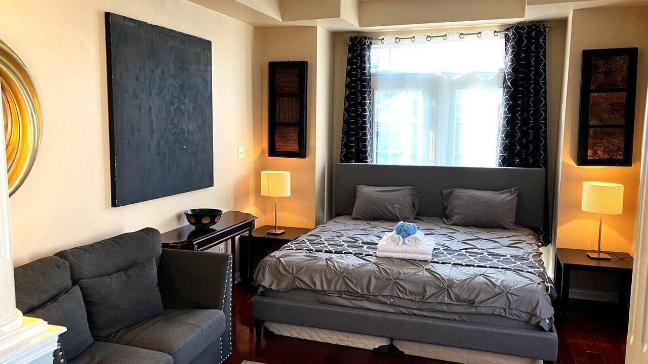Photo of Bedroom in Ajax