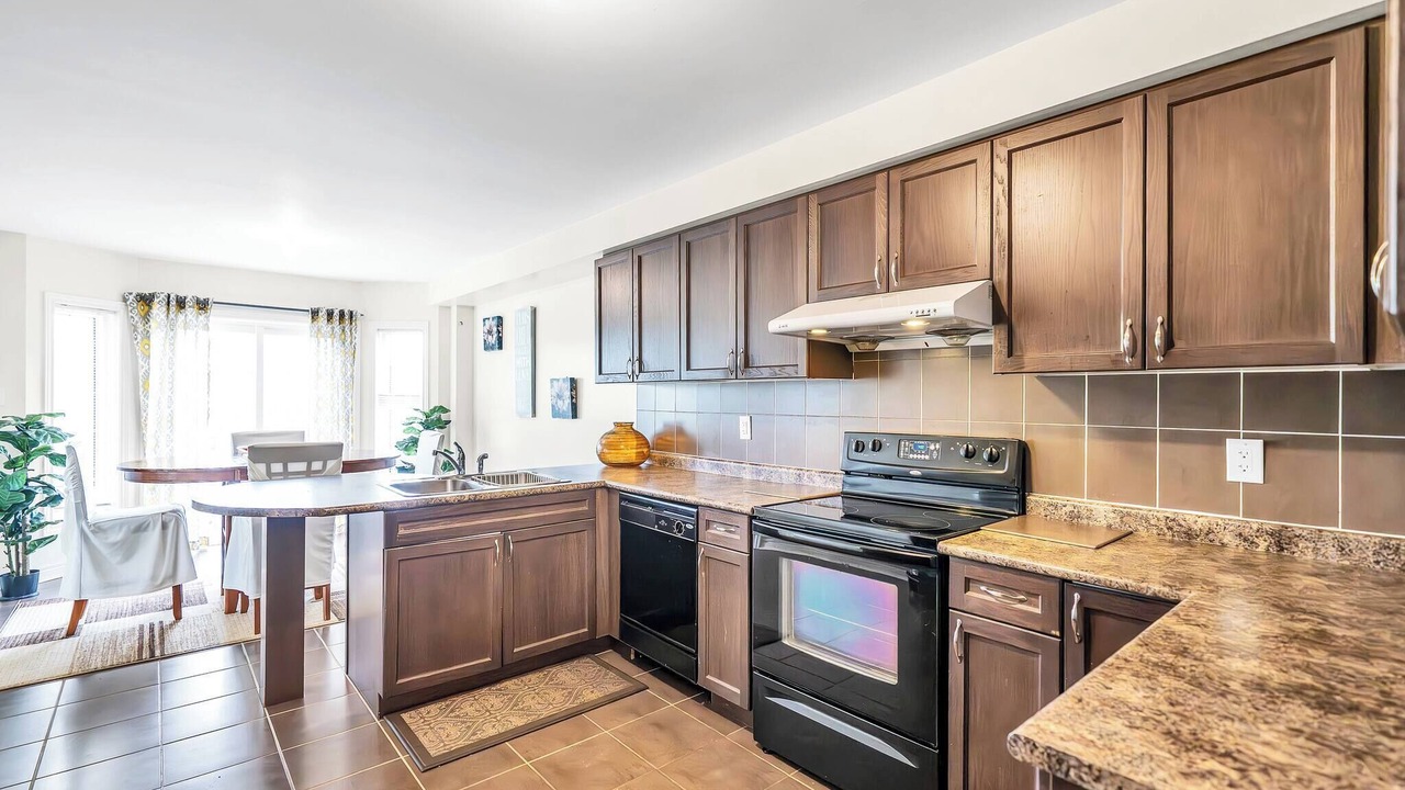 Photo of Kitchen in Ajax