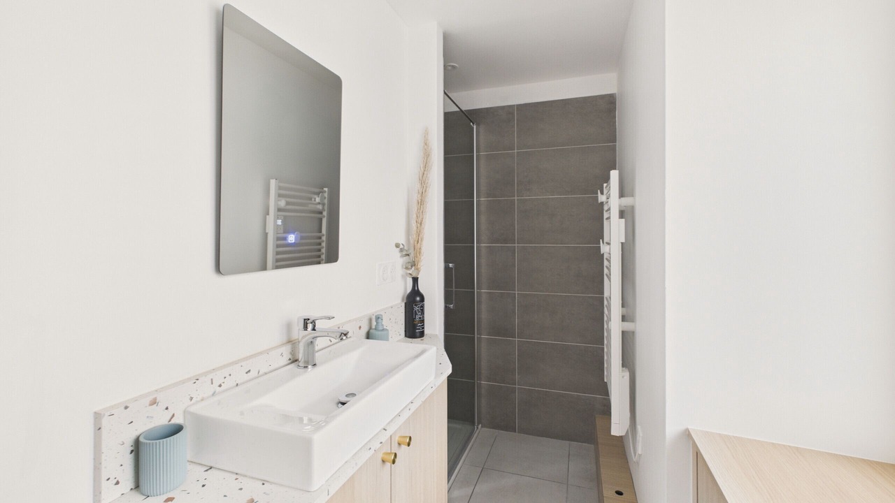 Photo of Bathroom in Pornic