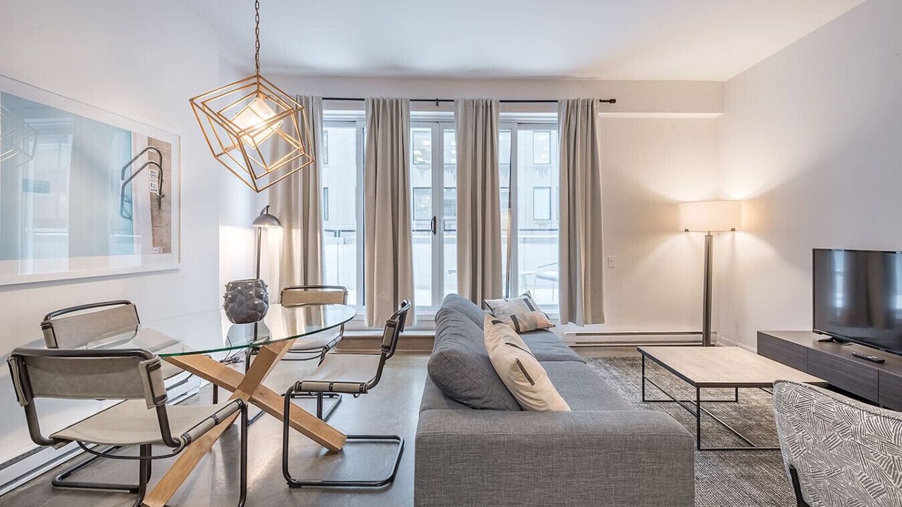 Photo of Livingroom in International District