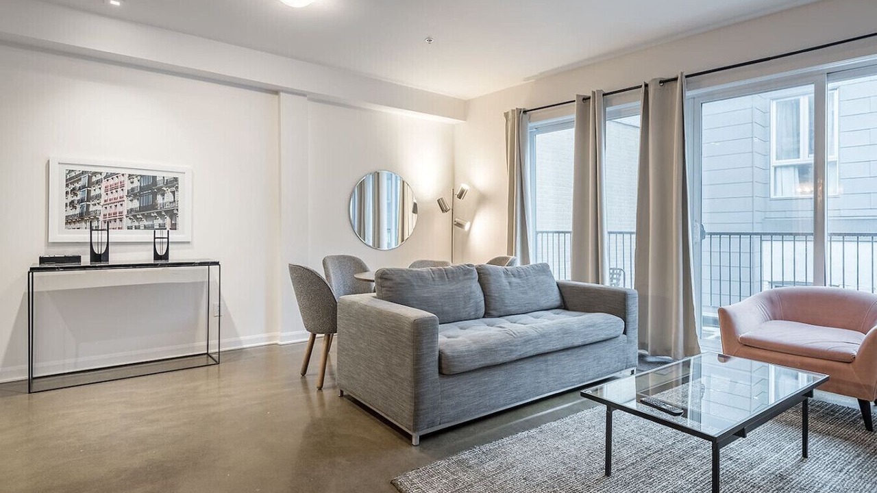 Photo of Livingroom in International District
