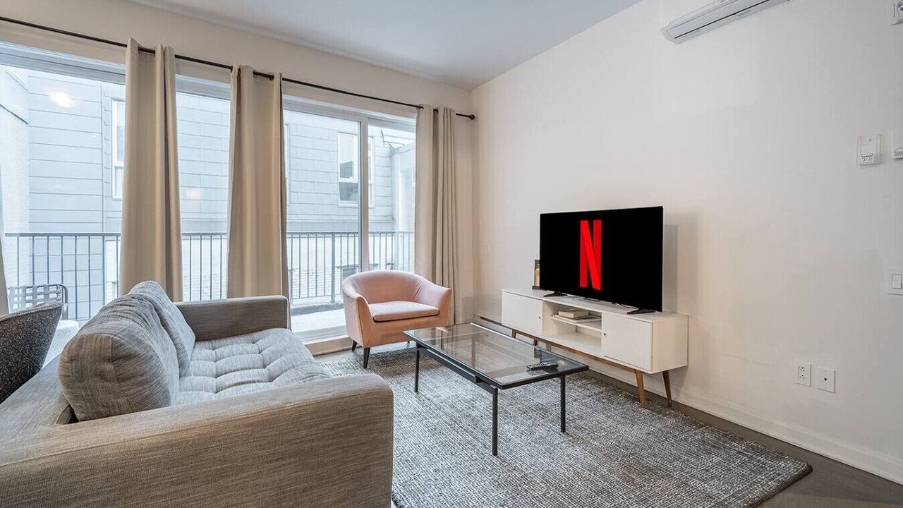 Photo of Livingroom in International District