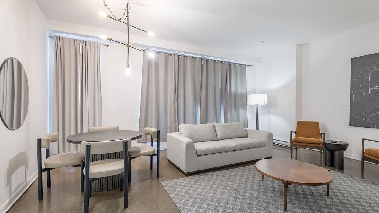 Photo of Livingroom in International District