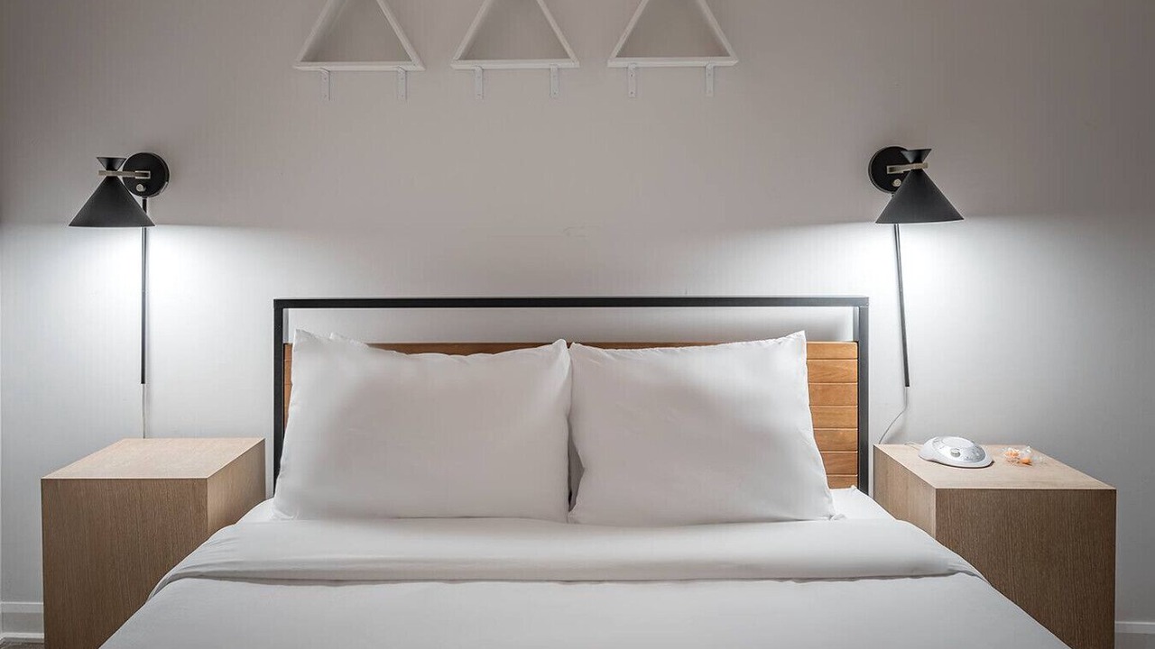 Photo of Bedroom in International District